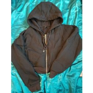 Black cropped hoodie M